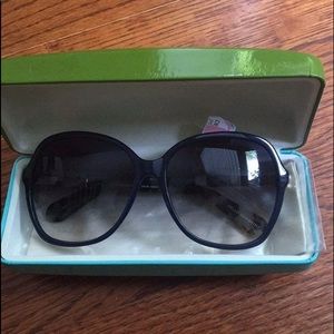 NWT  Kate Spade Sun Glasses